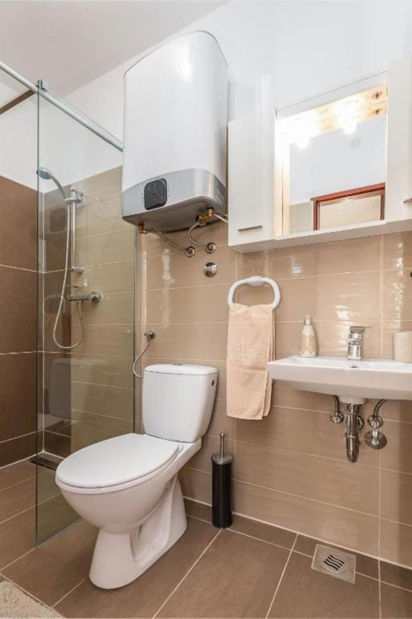 Lovely Apartments In Valbandon Fazana Ngoại thất bức ảnh